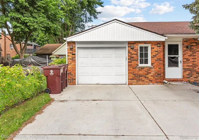 Photo 3 of Single family home for sale at 25141 Burt, Center Line, MI 48015 | MLS# 20261048301 | Listing updated on 2026-07-06