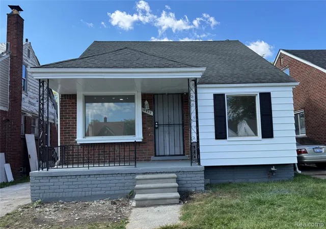 Photo 1 of Single family home for sale at 19395 Fairport St, Detroit, MI 48205 | MLS# 20261048312 | Listing updated on 2026-08-24