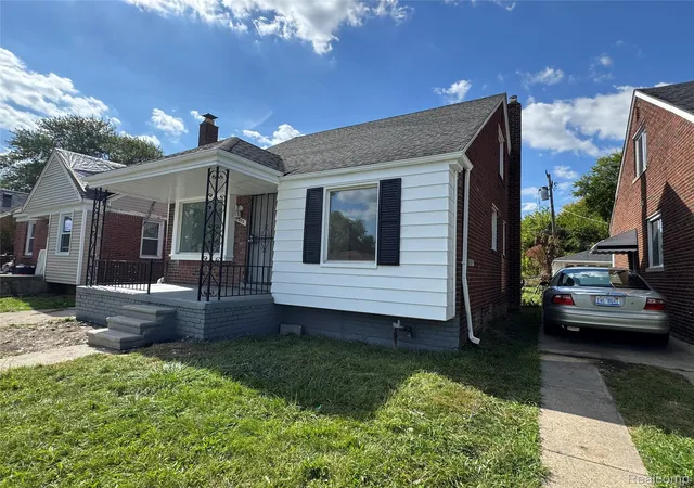 Photo 2 of Single family home for sale at 19395 Fairport St, Detroit, MI 48205 | MLS# 20261048312 | Listing updated on 2026-08-24