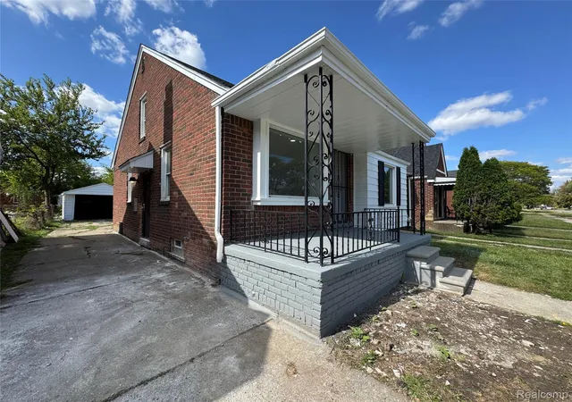 Photo 2 of Single family home for sale at 19395 Fairport St, Detroit, MI 48205 | MLS# 20261048312 | Listing updated on 2026-08-24