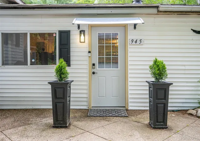 Photo 3 of Single family home for sale at 945 N Hockaday Rd, Gladwin Township Gladwin, MI 48624 | MLS# 20261048315 | Listing updated on 2026-07-09