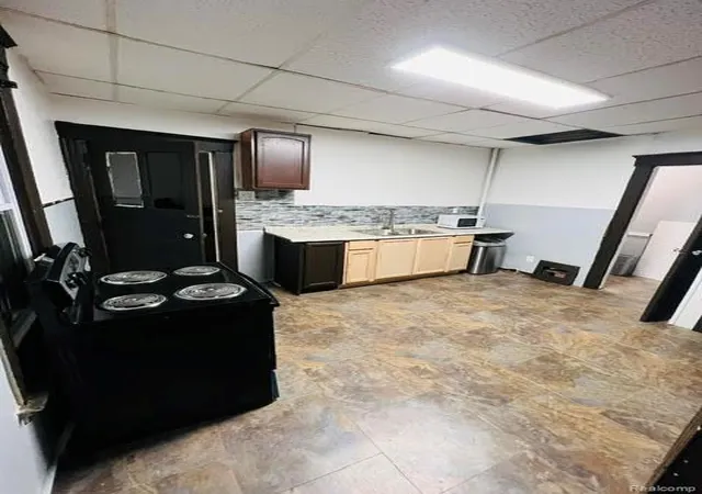 Photo 4 of Single family home for sale at 7720 E Canfield St, Detroit, MI 48214 | MLS# 20261048325 | Listing updated on 2026-07-06