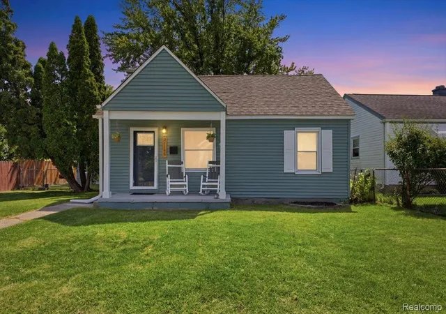 Photo 2 of Single family home for sale at 27116 Delton St, Madison Heights, MI 48071 | MLS# 20261048330 | Listing updated on 2026-08-31