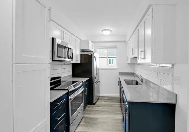 3rd image of 3901 N Averill Apt #104 Ave, Flint, MI 48506 | MLS# 5050212780