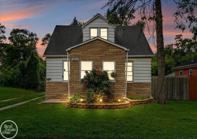 Photo 1 of Single family home for sale at 3547 Alvina Ave, Warren, MI 48091 | MLS# 58050212791 | Listing updated on 2026-07-30