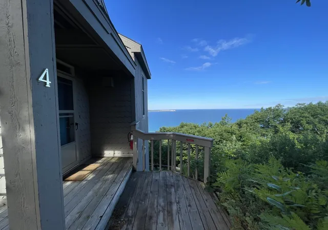 Photo 3 of Condo for sale at 4a Pinnacle Pl, Glen Arbor, MI 49636 | MLS# 78080070224 | Listing updated on 2026-07-13