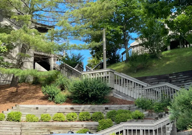Listing Photo 4 - Condo for sale in building located at 4a Pinnacle Pl, Glen Arbor, MI 49636
