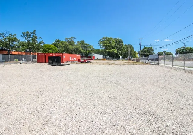 Photo 4 of Land for sale at 1133 Carver St, Traverse City, MI 49686 | MLS# 78080070229 | Listing updated on 2026-06-28