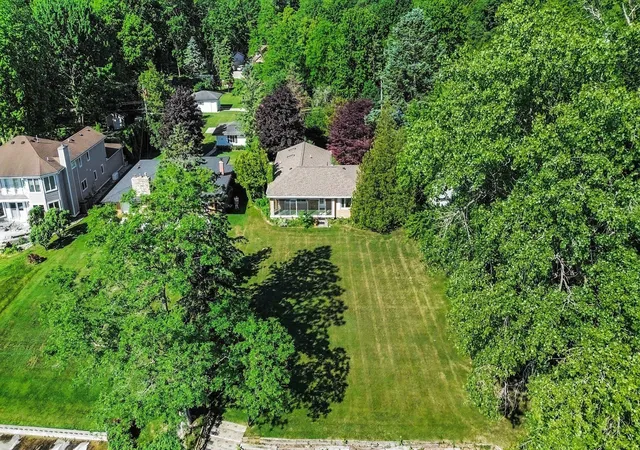 36th image of 6458 Lakeshore Rd, Fort Gratiot, MI 48059 | MLS# 81026031864