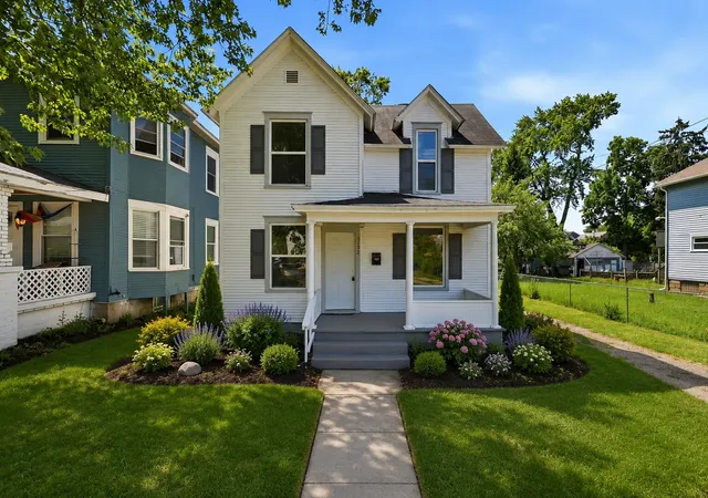 Photo 31 of Single family home for sale at 1128 Sigsbee St Se, Grand Rapids, MI 49506 | MLS# 65026031874 | Listing updated on 2026-09-09