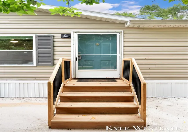 Photo 3 of Single family home for sale at 1515 10th Street, Martin, MI 49070 | MLS# 65026031891 | Listing updated on 2026-10-05
