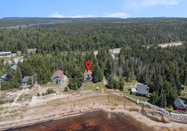 68th image of 1445 Us 2, Saint Ignace, MI 49781 | MLS# 81026031893
