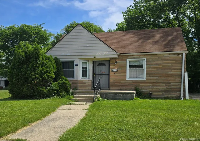 Photo 1 of Single family home for sale at 8210 Warwick St, Detroit, MI 48228 | MLS# 20261048379 | Listing updated on 2026-09-24