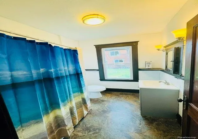 Listing Photo 4 - Condo for sale in building located at 72 Pilgrim St, Highland Park, MI 48203