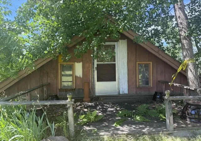 Photo 2 of Single family home for sale at 9374 Miramichi Dr, Evart, MI 49631 | MLS# 72026031934 | Listing updated on 2026-06-29