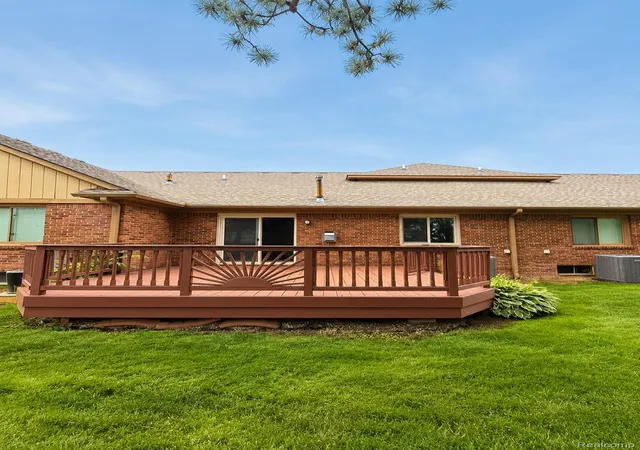 Photo 25 of Condo for sale at 17014 Country Ridge Ln, Macomb, MI 48044 | MLS# 20261048428 | Listing updated on 2026-08-18