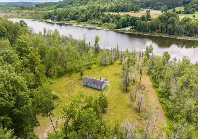 Photo 1 of Single family home for sale at 6263 E Jordan Rd, Ellsworth, MI 49729 | MLS# 78080070239 | Listing updated on 2026-07-03
