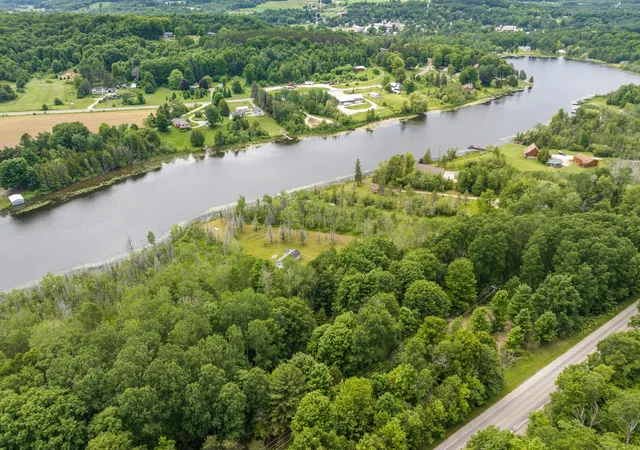 Photo 3 of Single family home for sale at 6263 E Jordan Rd, Ellsworth, MI 49729 | MLS# 78080070239 | Listing updated on 2026-07-03