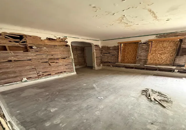 Photo 3 of Multi family home for sale at 4259 W Grand St, Detroit, MI 48238 | MLS# 20261048452 | Listing updated on 2026-08-26