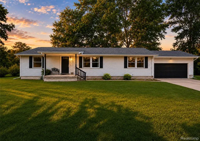 Photo 1 of Sale Pending at 13129 Evelyn Ct, Van Buren Township, MI 48111 | MLS# 20261048455 | Listing updated on 2026-09-07