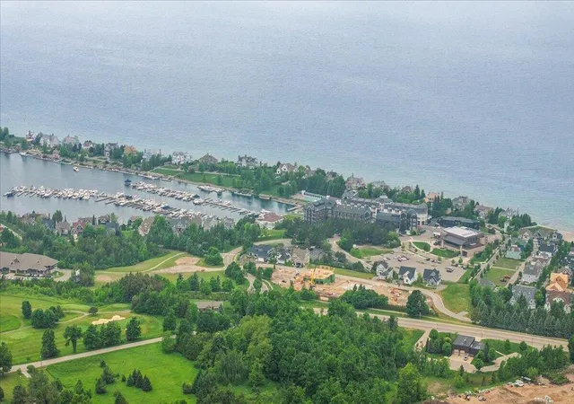 56th image of 3162 Greenfield Dr, Petoskey, MI 49770 | MLS# 71026031970