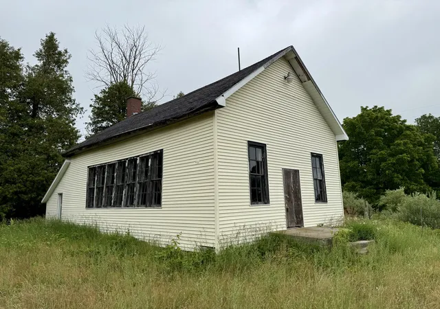 1st image of 4016 W Conrad Rd, Ludington, MI 49431 | MLS# 67026031987