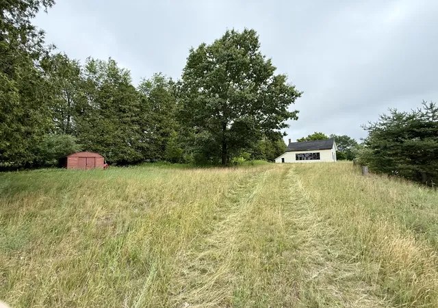 2nd image of 4016 W Conrad Rd, Ludington, MI 49431 | MLS# 67026031987