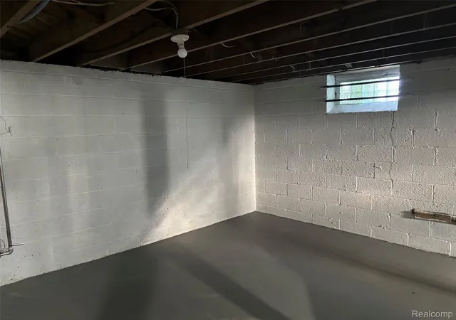 Photo 8 of Single family home for sale at 19331 Hoover St, Detroit, MI 48205 | MLS# 20261048481 | Listing updated on 2026-09-01
