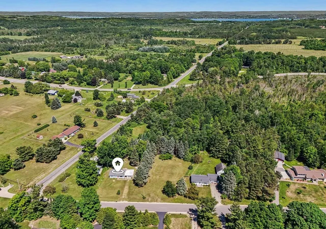 26th image of 8439 Ridge Rd, Rapid City, MI 49676 | MLS# 78080070255