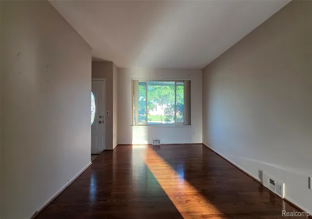 Photo 4 of Single family home for sale at 29120 Dover Ave, Warren, MI 48088 | MLS# 20261048501 | Listing updated on 2026-09-16