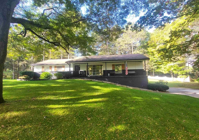 1st image of 6753 Roanoak Dr, Oscoda, MI 48750 | MLS# 77080070261