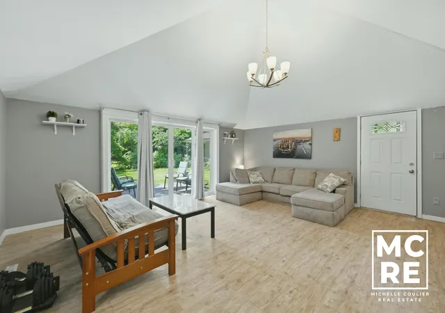 Photo 3 of Single family home for sale at 430 E Bond St, Hastings, MI 49058 | MLS# 65026032074 | Listing updated on 2026-09-18