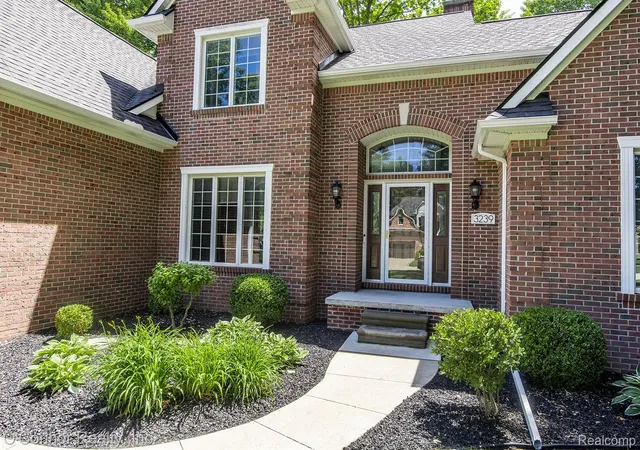 2nd image of 3239 Turnberry, Port Huron, MI 48060 | MLS# 20261048555