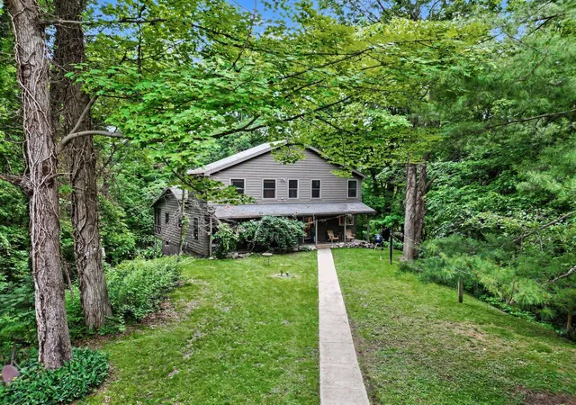 2nd image of 11355 108th St Se, Freeport, MI 49325 | MLS# 65026032080
