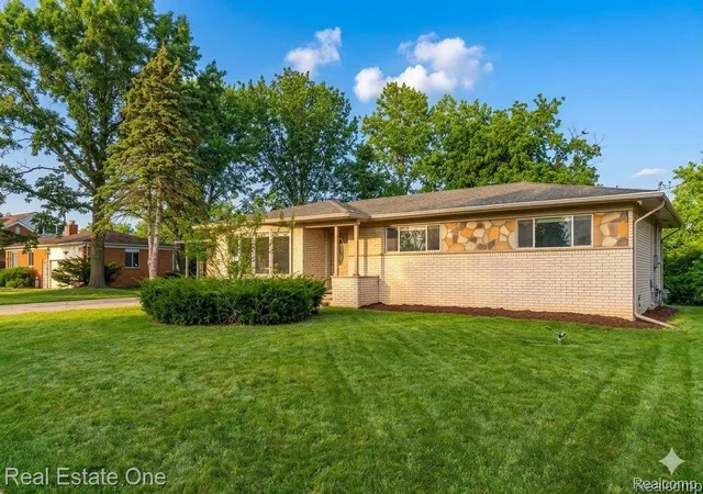 Photo 1 of Single family home for sale at 50500 Card Rd, Macomb, MI 48044 | MLS# 20261048565 | Listing updated on 2026-07-09