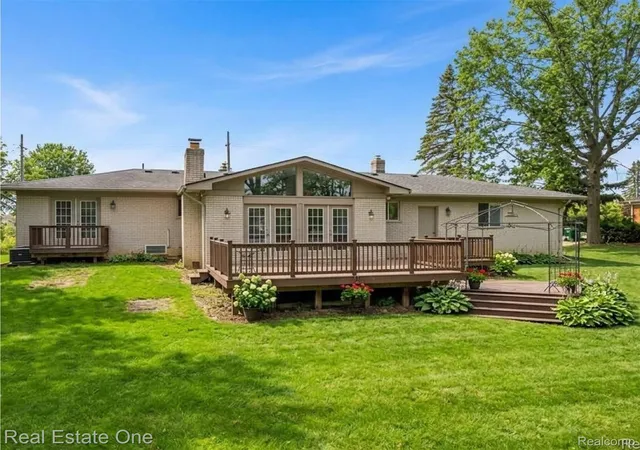 Photo 3 of Single family home for sale at 50500 Card Rd, Macomb, MI 48044 | MLS# 20261048565 | Listing updated on 2026-07-09