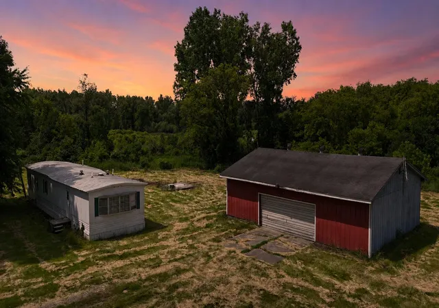 Single family home for sale at 9500 N Meridian Rd, Pleasant Lake, MI 49272 | MLS# 55026032098
