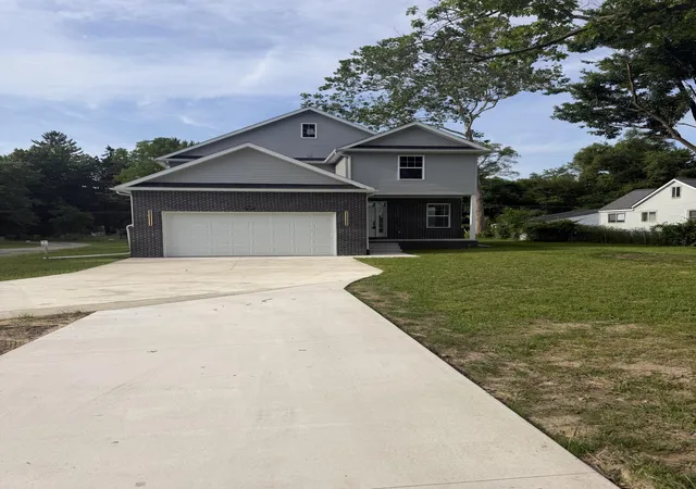 Photo 4 of Single family home for sale at 35655 Joy Rd, Westland, MI 48185 | MLS# 81026032105 | Listing updated on 2026-08-21
