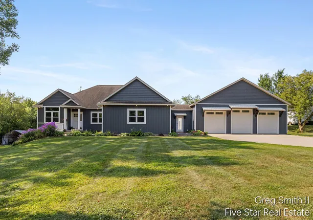 5th image of 884 Stoney Hill Ct, Wayland, MI 49348 | MLS# 65026032106