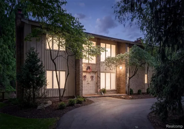 1st image of 5863 Seville Cir, Orchard Lake, MI 48324 | MLS# 20261048579