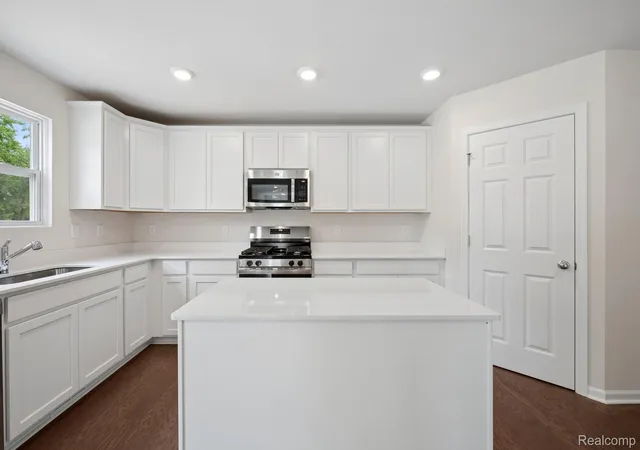 Photo 3 of Single family home for sale at 4179 Cedar Ln, Grand Blanc, MI 48439 | MLS# 20261048585 | Listing updated on 2026-09-20