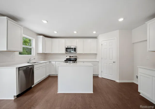 Photo 4 of Single family home for sale at 4179 Cedar Ln, Grand Blanc, MI 48439 | MLS# 20261048585 | Listing updated on 2026-09-20
