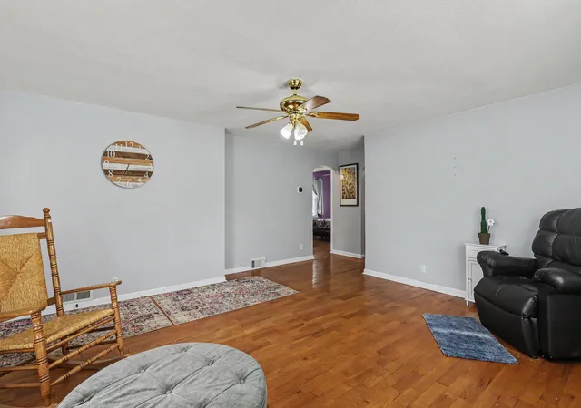 Photo 4 of Single family home for sale at 728 Ohio Ave, Fremont, MI 49412 | MLS# 67026032121 | Listing updated on 2026-09-29