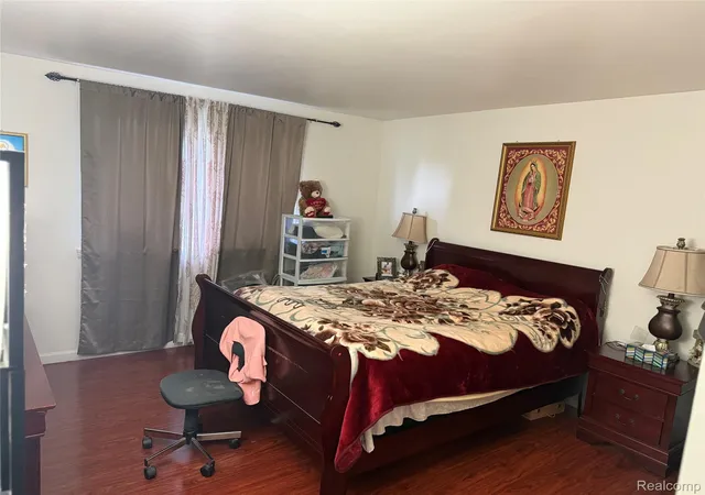 4th image of 14804 El Dorado Ter #22, Troy, MI 48088 | MLS# 20261048603