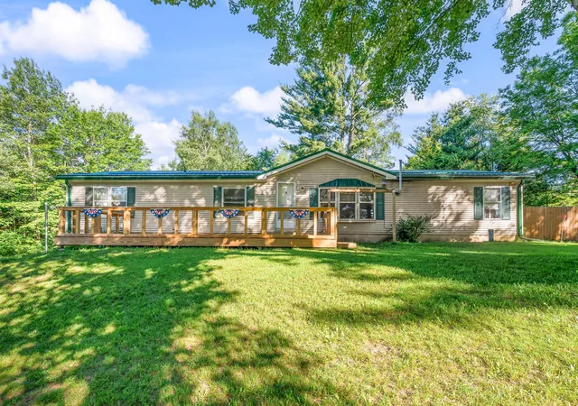 1st image of 15971 Penesal Rd, Leroy, MI 49655 | MLS# 72026032141