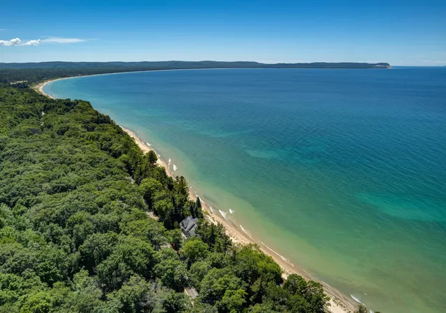 2nd image of 968 S Manitou Trl, Lake Leelanau, MI 49653 | MLS# 78080070281