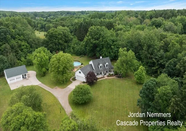 Photo 1 of Single family home for sale at 8236 Alpine Ave Nw, Sparta, MI 49345 | MLS# 65026032158 | Listing updated on 2026-07-14
