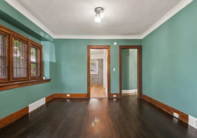 Listing Photo 5 - Condo for sale in building located at 1810 Lafayette Ave SE, Grand Rapids, MI 49507