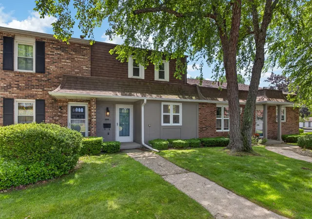 Photo 1 of Condo for sale at 2553 Bristol Ter, Saint Joseph, MI 49085 | MLS# 69026032200 | Listing updated on 2026-09-11