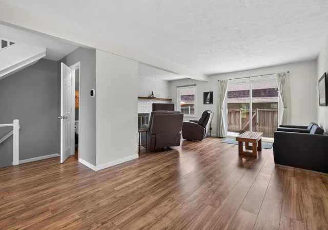 Photo 3 of Condo for sale at 2553 Bristol Ter, Saint Joseph, MI 49085 | MLS# 69026032200 | Listing updated on 2026-09-11